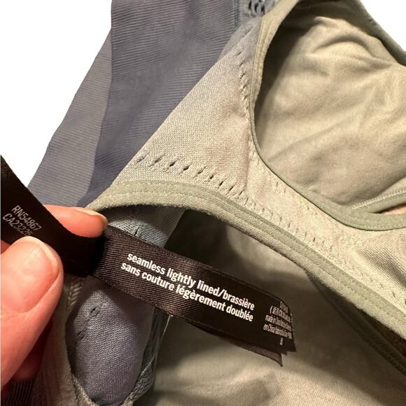 Victoria’s Secret Pink Sports Bra Blue Ombré Size Small - Picture 4 of 6